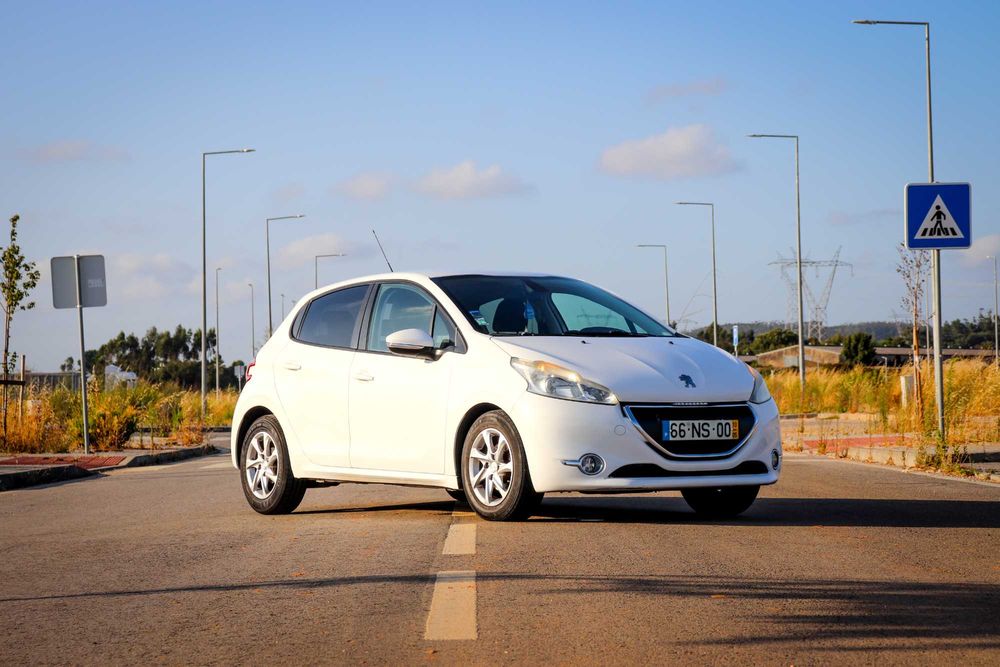 Peugeot 208 1.2 VTi