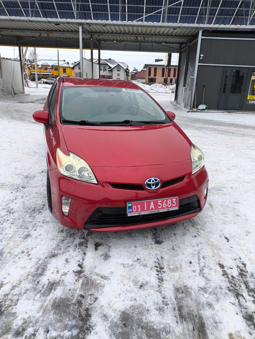 Toyota prius 2015