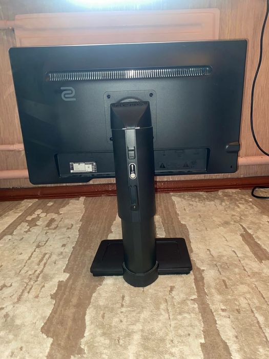 Монітор benq xl2411p 144hz