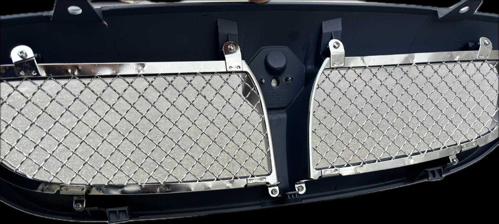 Rover 25/45/75 MG ZR/ZS- Grelha Parachoques Frente