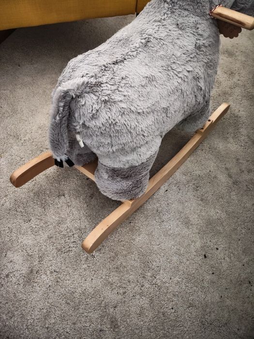 Elefante de baloiço