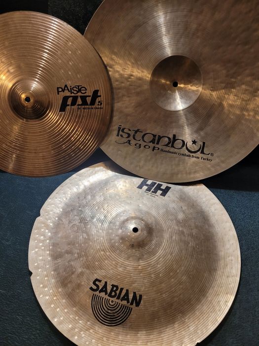 Тарілки і пед, можливий обмін на м. барабан.