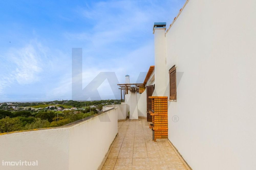 T2 no Último Piso com Terraço de 28.5m2 e Vistas Deslumbrantes em Porc