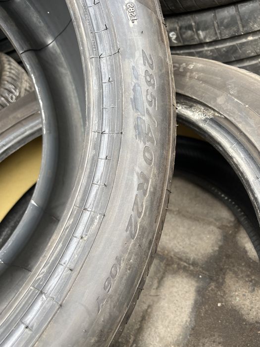 Шина б.у 1 шт 285 40 R22 Pirelli P Zero MO 106Y 1 шт