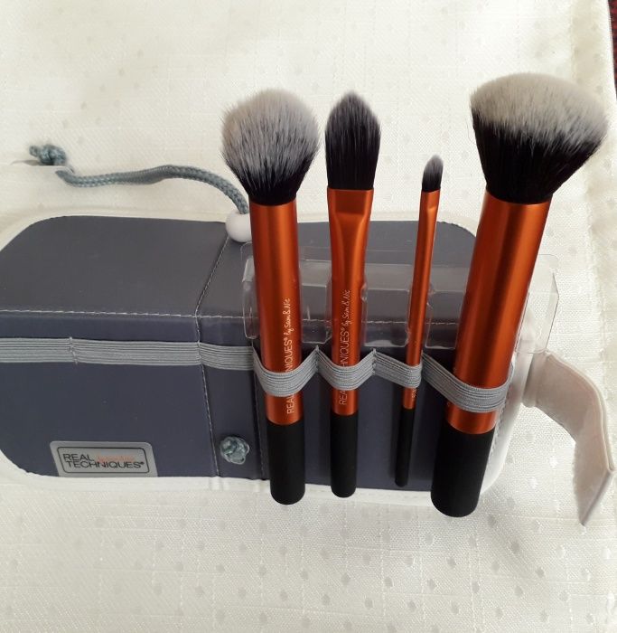 Real Techniques Brush Set - Fixed Price64551546096387121