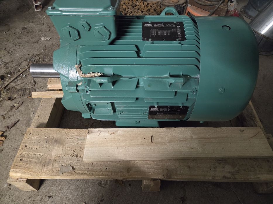 Motoreduktor silnik elektryczny nowy 15KW