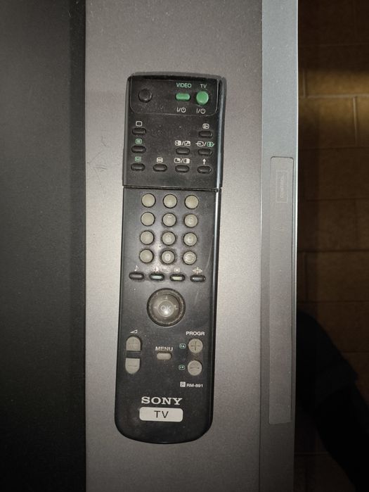 Televisão Sony Trinitron kv-28fx60e
