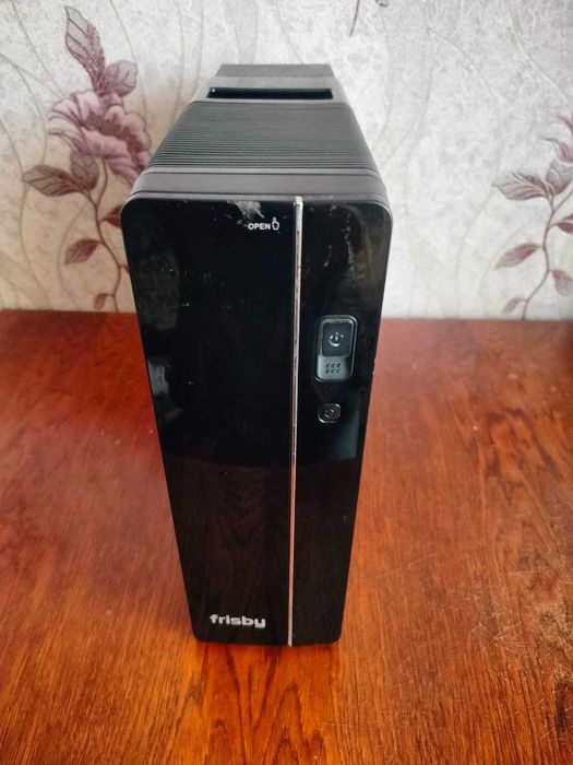 Міні ПК SFF / Pentium E6500 / 4GB DDR3 / SSD 256GB Samsung / 400W