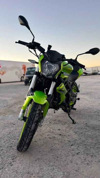 Benelli BN 125 — 2020 | 16.317 km | Akrapovič