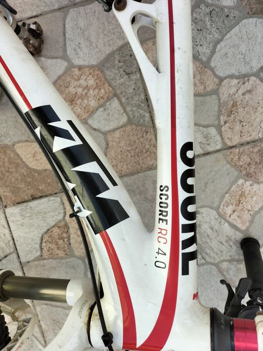 Bicicleta KTM Score RC 4.0