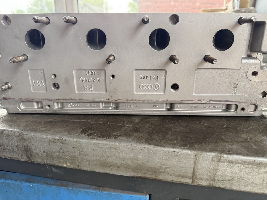 Glowica 2.0 tdi 03l103373 cba cbb volkswagen