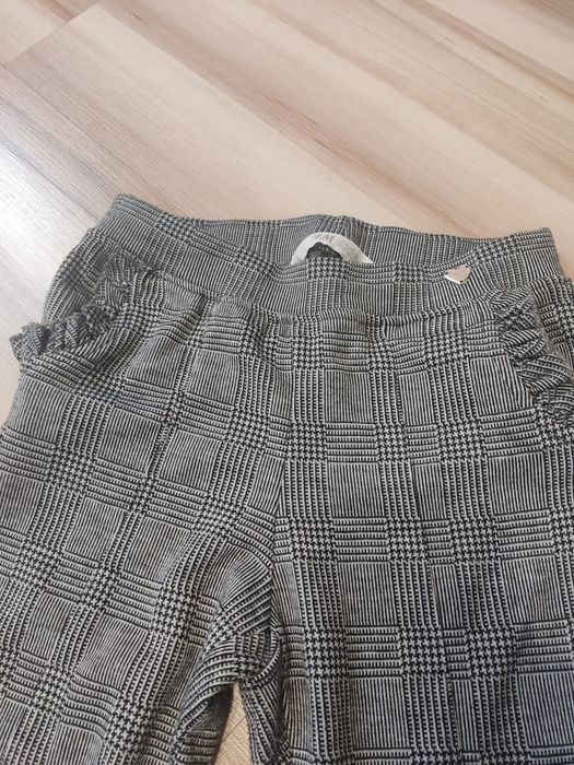 Spodnie w elegancką kratkę H&M rozm.140
