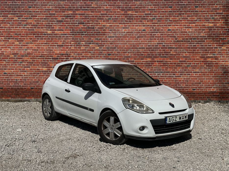 Renault Clio 1.5dci>>superstan>>małyprzebieg>>świętaotwarte>>zamiana