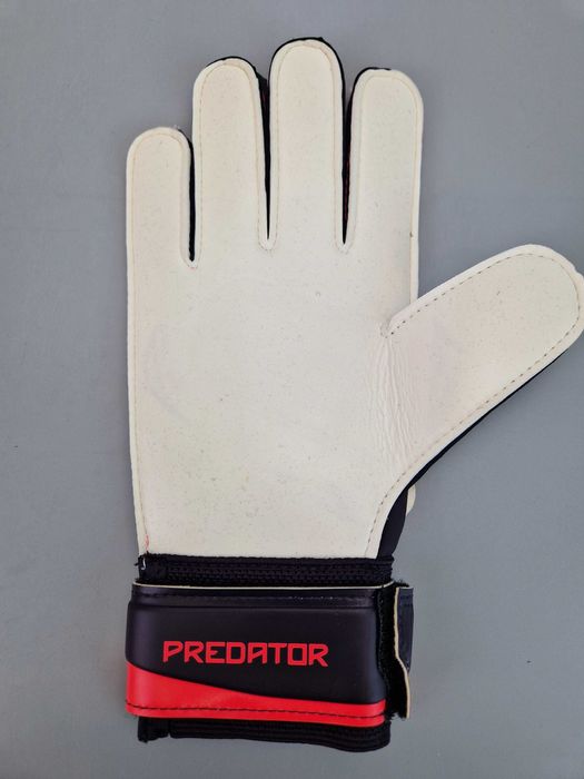 Rękawice Bramkarskie ADIDAS PREDATOR 8,5