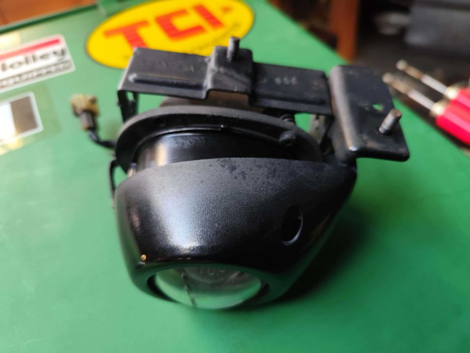 Mitsubishi 3000GT halogen przedni prawy