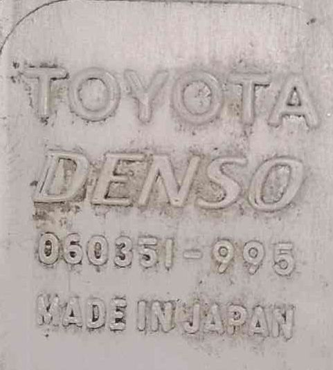 Reservatório / Depósito Água Limpa Vidros TOYOTA YARIS (_P1_) ano 2002