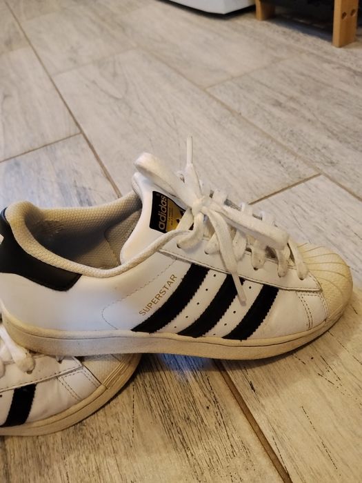 Adidas superstar