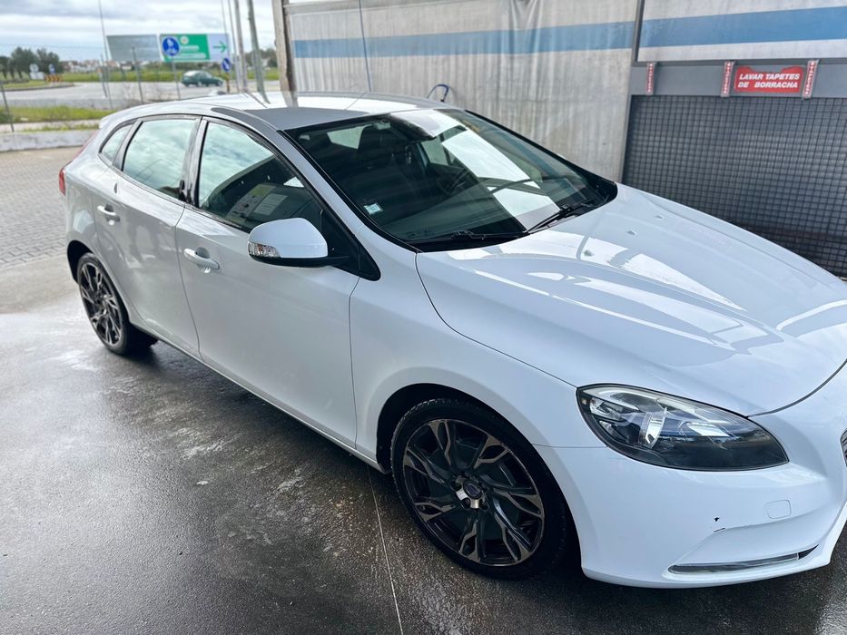 Volvo V40 branco  2013 disel