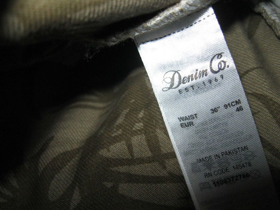 Продам  шорти Denim / UK36