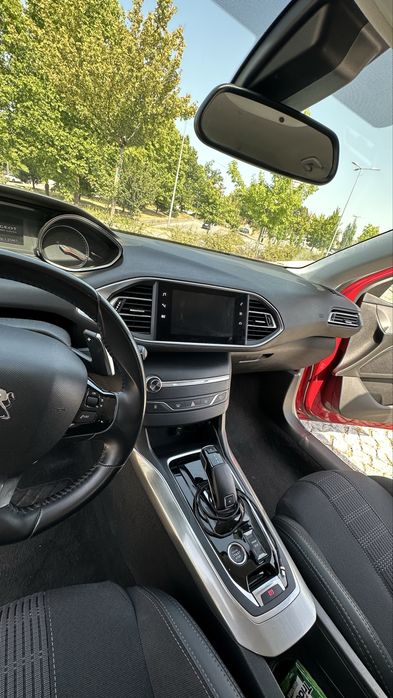 Peugeot 308 — fotografia 6