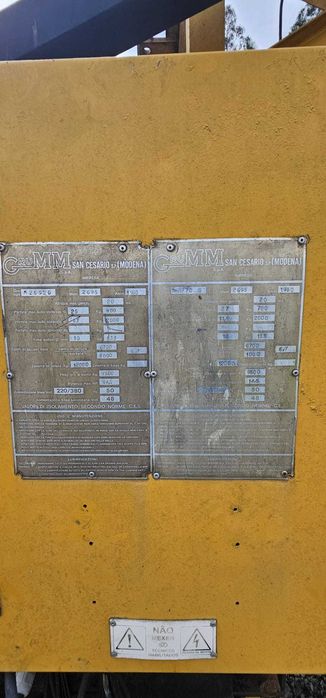 GRUA GRUMM 25/27M DE LANÇA