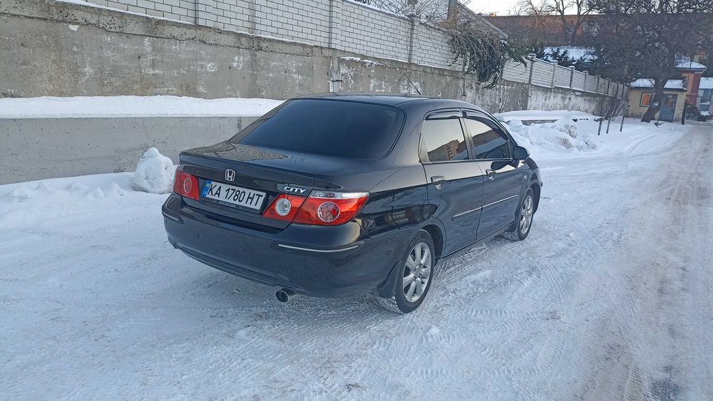 Продам Honda City 2008р