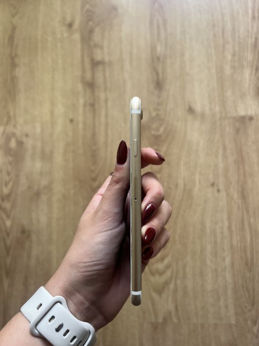 Iphone 7 de 32Gb, Dourado