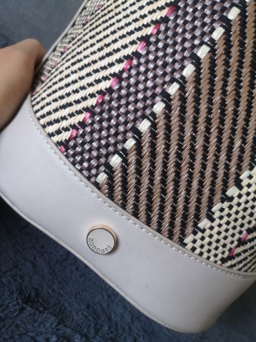 Sprzedam torebkę Monnari