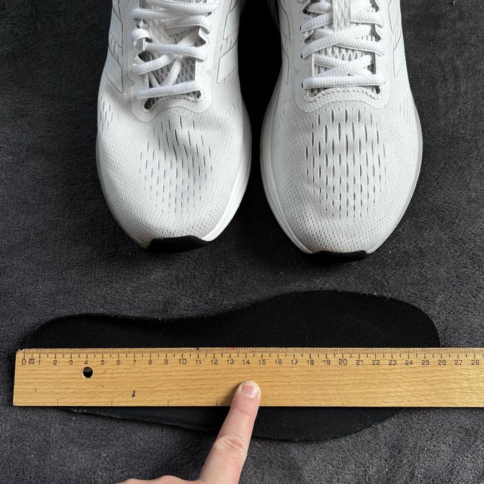 Чоловічі кросівки Adidas response super. Р. 41.