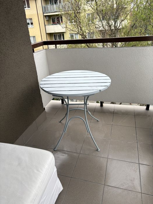 Stolik na balkon taras