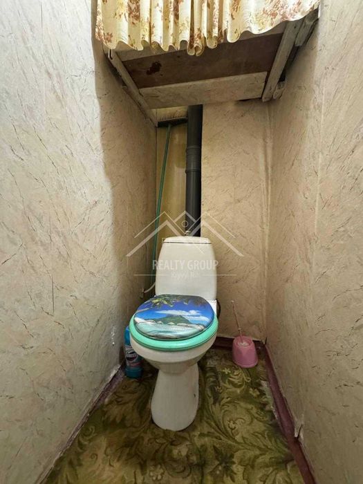 Продається затишна 2-кімнатна квартира в центрі міста!