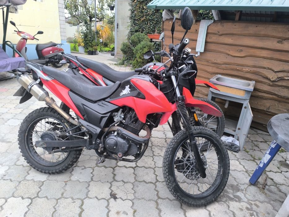 продам лонкін 200 2 шт.