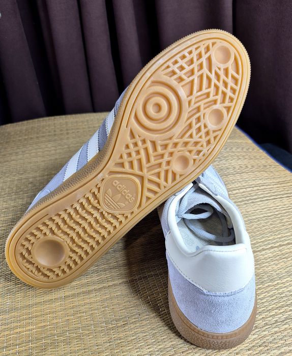 Оригінал 100% Чоловічі кроссівки Adidas НАNDBALL SPEZIAL(Розмір 44-28см).

6 499 ГРH. Originals