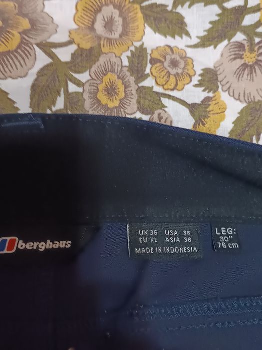 Продам мужские облегченные штаны Berghaus  softshell