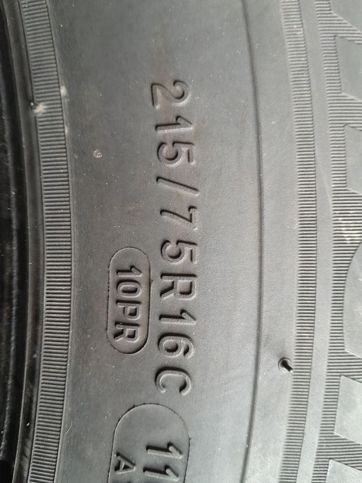 Шини Michelin 215/75 R16c,2шт,зима,2021