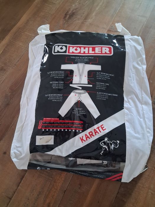 Fato karaté 9/10 anos