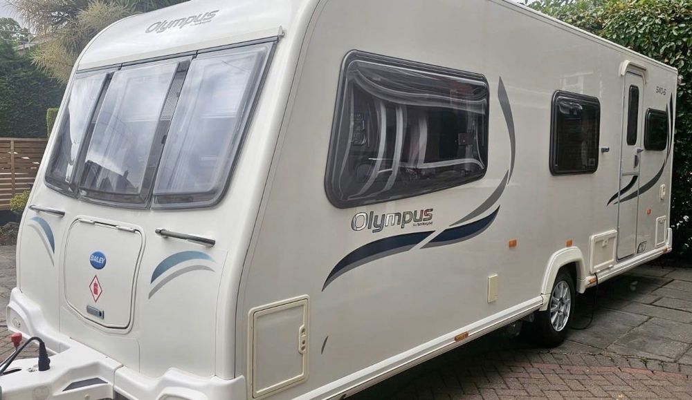 Caravana Bailey Olympus 540 - Impecável