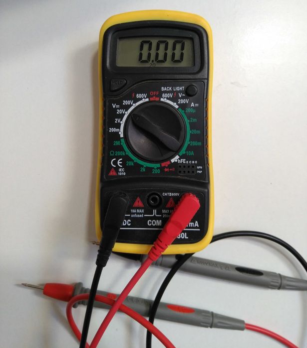 Multímetro digital multifuncional XL830L