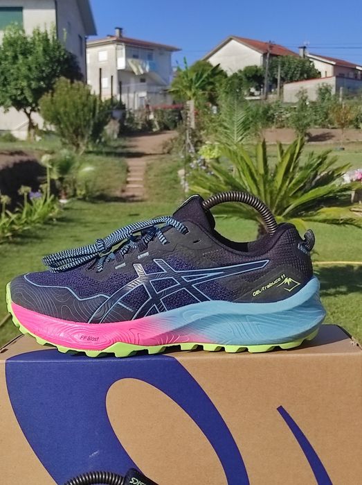 Sapatilhas Trail Running Asics Trabuco 11 tamanho 40