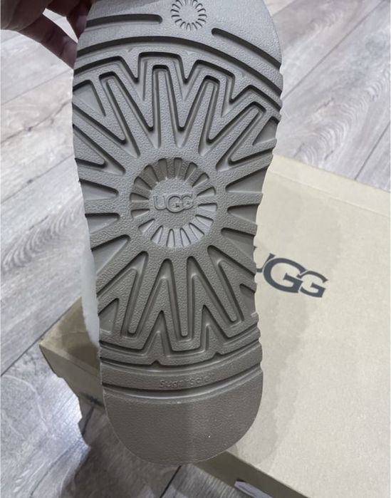 Жіночі Замшеві уггі на платформі UGG W FUNKETTE кольору кемел