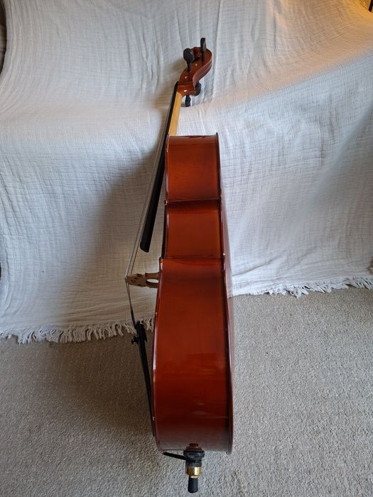 Violoncelo 1/2  ótimo para iniciação