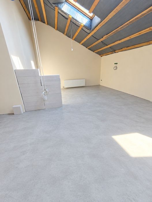 Продам 2-кімнатну квартиру 60 м² після будівельників!