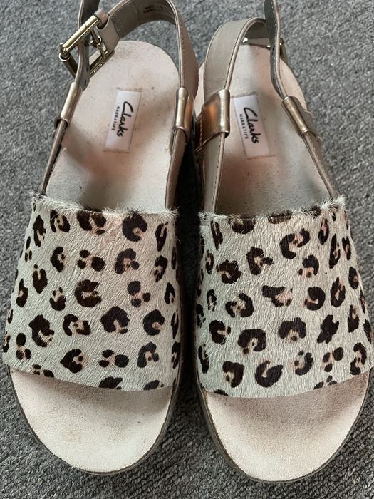 Clarks ,босоножки ,по стельке 25.5