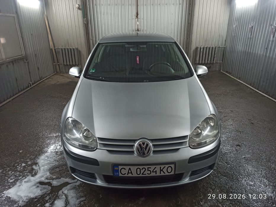 Продам Volkswagen Golf 5.