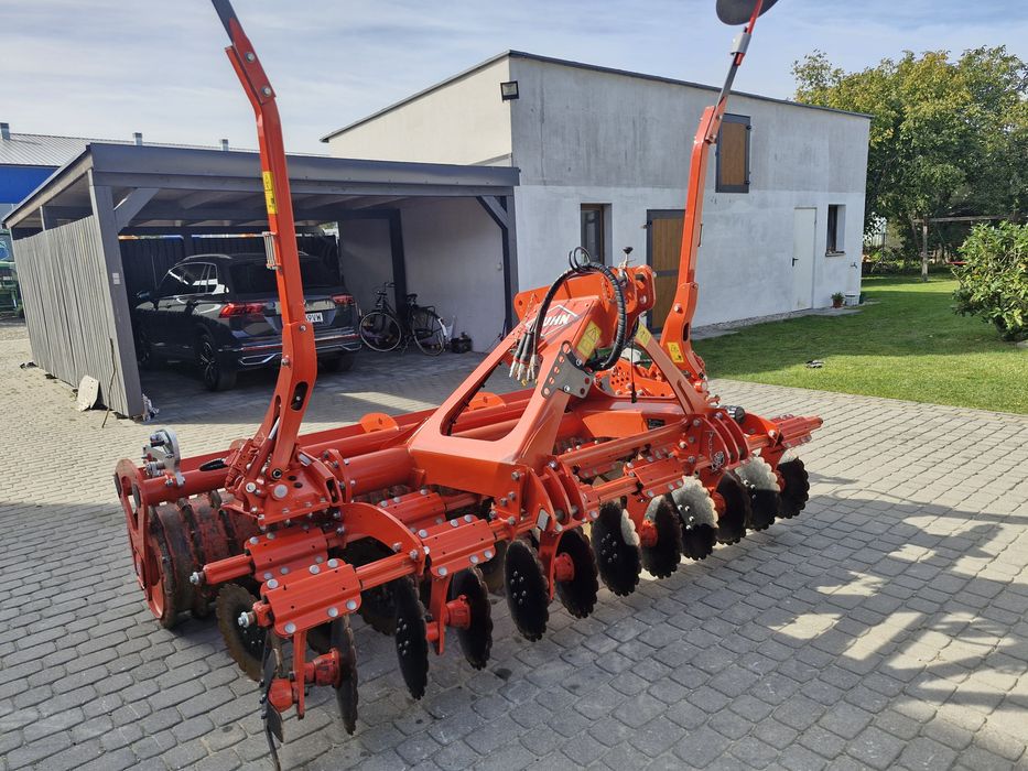 Agregat talerzowy  KUHN CD 3020 - 2024 r Steelliner brutto