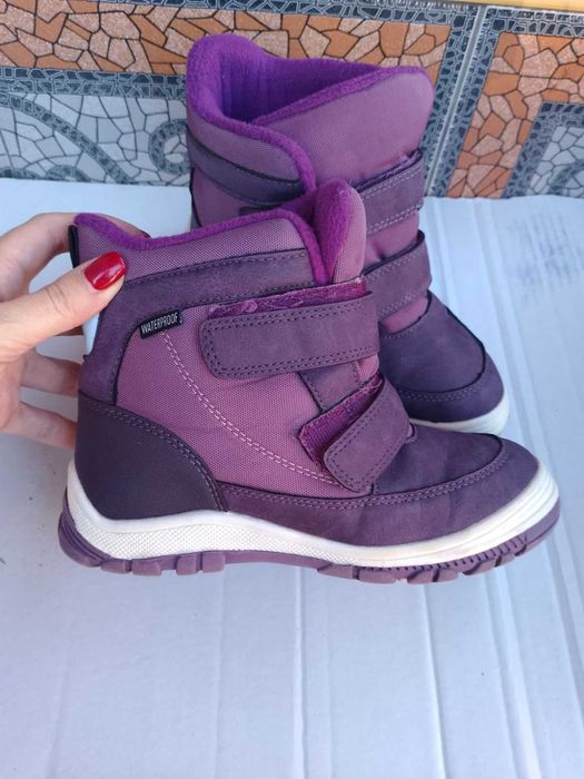 Зимові   водонепроникні чобітки.