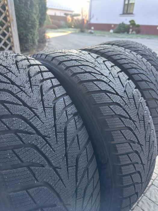 Шини  Hankook winter 215/60 r16