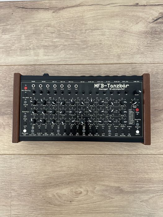 MFB Tanzbar Drum machine