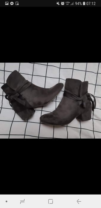 Botki zamszowe Vices