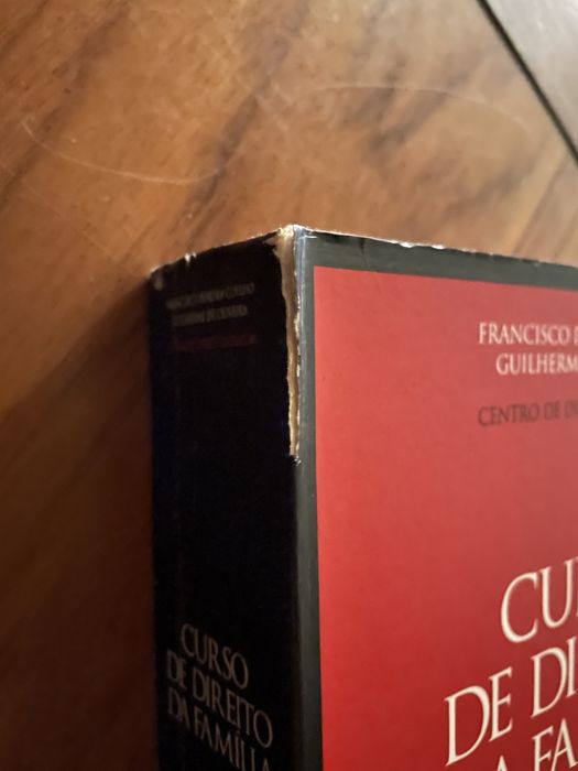 Curso de Direito da Família Volume I